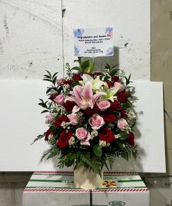 Bunga Vase Mawar Merah Pink Lily Mewah